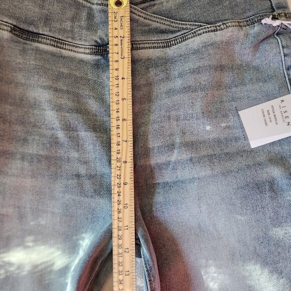 New NWT Risen High Rise Wide Leg Flare Jeans Women’s Size 15 / 32 Stretch - Picture 7 of 9